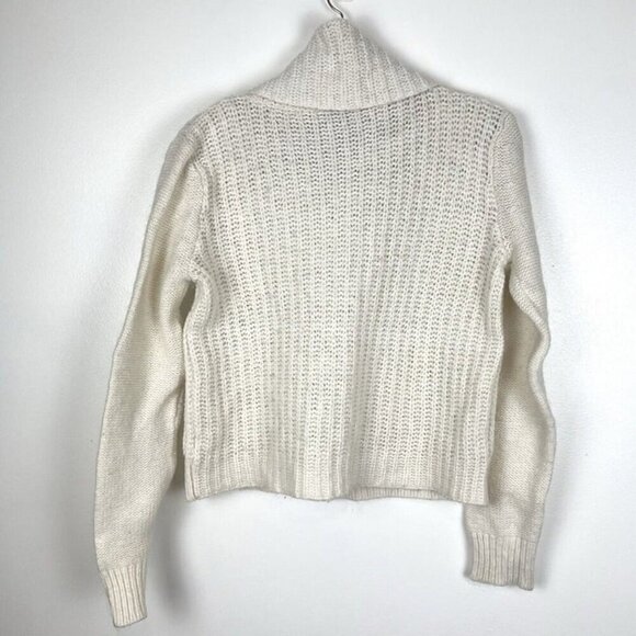 Express Fisherman Cable Knit Sweater Sz M Cowl Neck Cropped Comfy Acrylic Wool - Picture 4 of 9